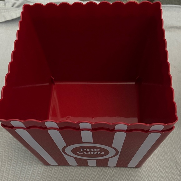 Popcorn Party Supplies Set with Red Silver and Black Accents - Picture 8 of 12